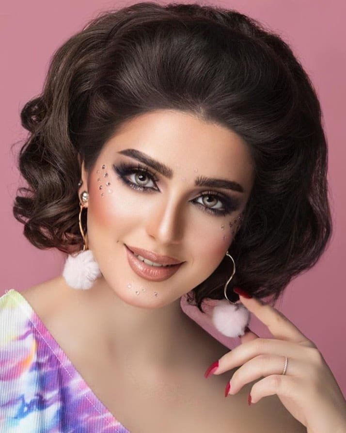 أيقونة المكياج